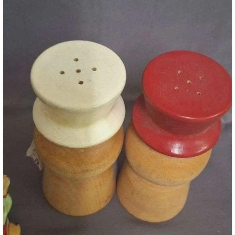 Rare Large Vintage Salt & Peppy Cat Shakers 1950-1960 Collectible Salt Pepper